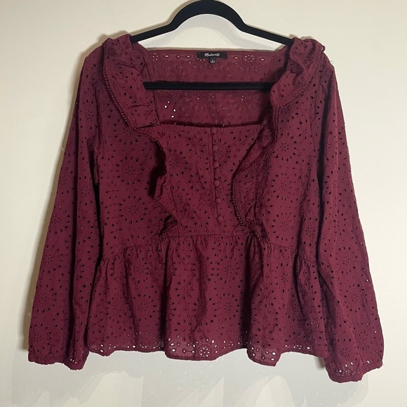 Madewell Eyelet Pom-Pom Top Large - Picture 7 of 10
